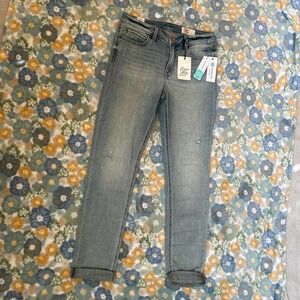 Cosmic Blue Love Adrianne Boyfriend Light wash distressed jeans women's 4/27 NWT